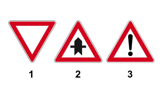 1.4.41-158: Sie befahren eine Vorfahrtstraße. Welches Verkehrszeichen beendet Ihre Vorfahrt?