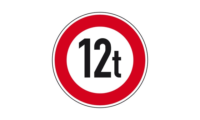 2.4.41-205: Sie möchten in die so beschilderte Straße einfahren. Worauf bezieht sich die Angabe „12 t“?